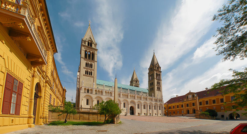 Fedezze fel az ország csodáit: Pécs
